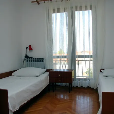 14426a Appartement Supetar